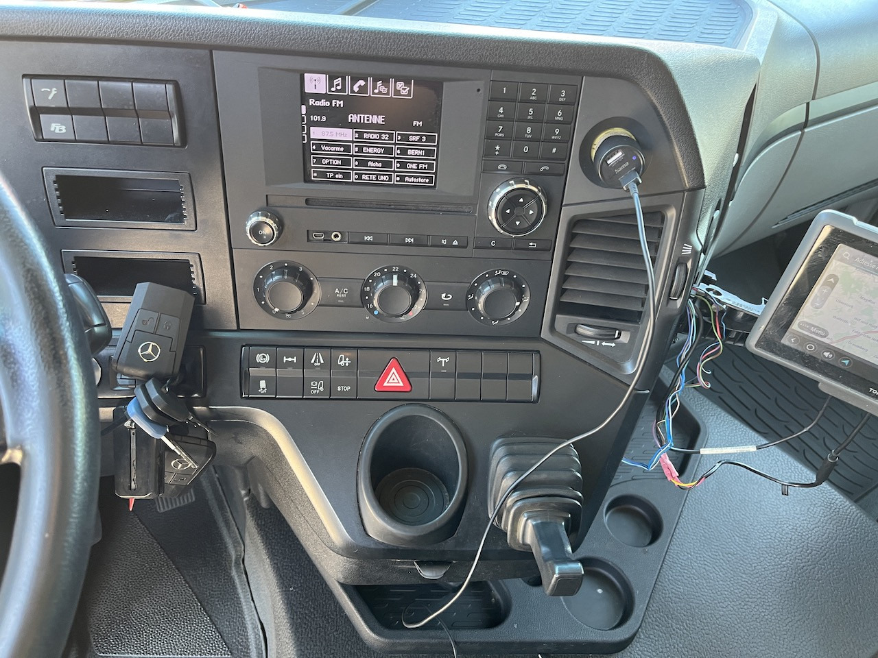 Mercedes-Benz Antos 1840 4x4 HAD LBW Kühlung Flüssigstickstoff - 冷藏车:图2 Mercedes-Benz Antos 1840 4x4 HAD LBW Kühlung Flüssigstickstoff - 冷藏车:图2