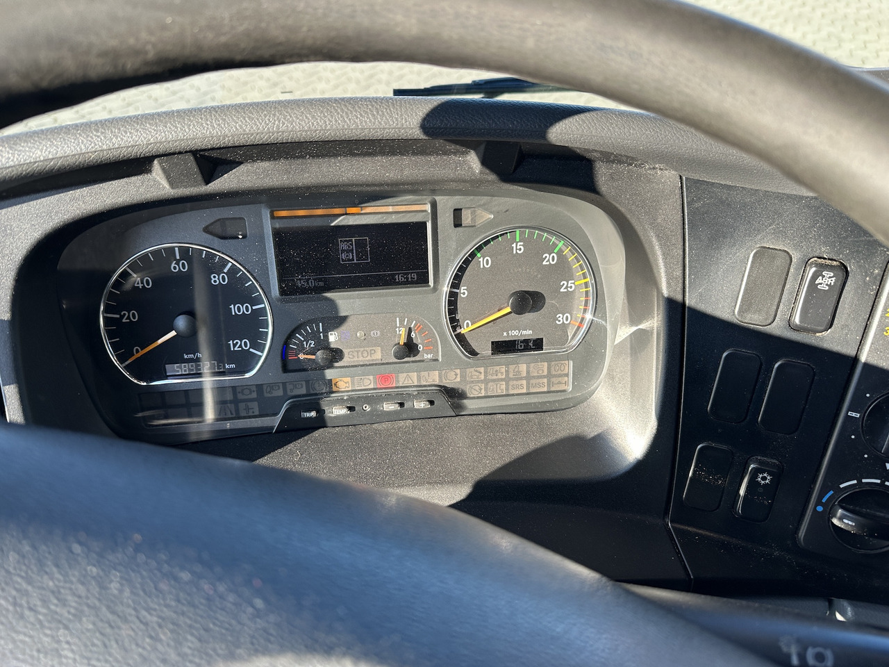 Mercedes-Benz Atego 1529 4x2 Atlas 57.3-A2 Kadaverkipper - 翻斗车, 起重车:图5 Mercedes-Benz Atego 1529 4x2 Atlas 57.3-A2 Kadaverkipper - 翻斗车, 起重车:图5