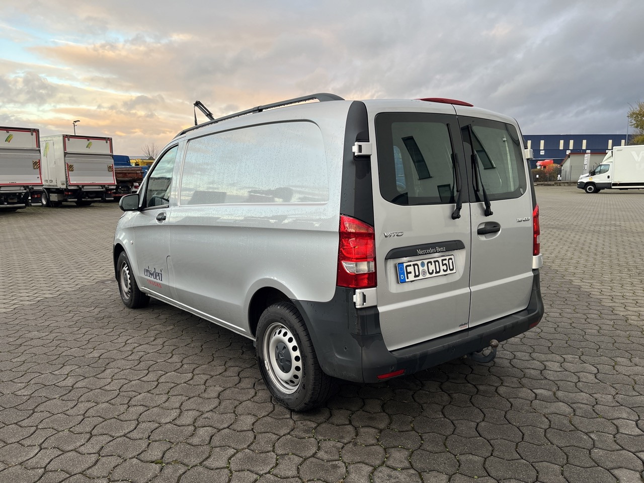紧凑型面包车 Mercedes-Benz Vito  Vito 116 cdi：图9