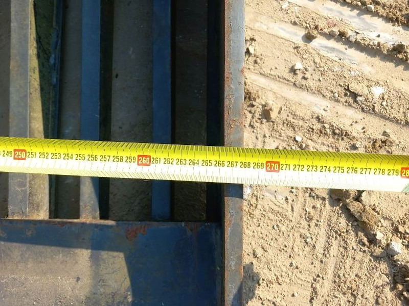 Eurosteel Puinriek SW2000 - 铲斗 适用于 建筑机械:图3 Eurosteel Puinriek SW2000 - 铲斗 适用于 建筑机械:图3