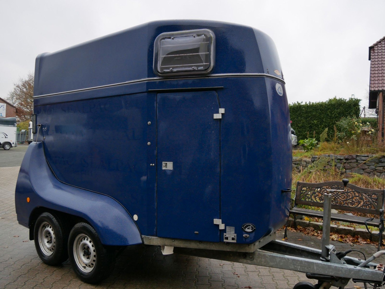 Böckmann Uno schwenkbare Klappe Fohlengitter - 牲畜运输拖车:图1 Böckmann Uno schwenkbare Klappe Fohlengitter - 牲畜运输拖车:图1