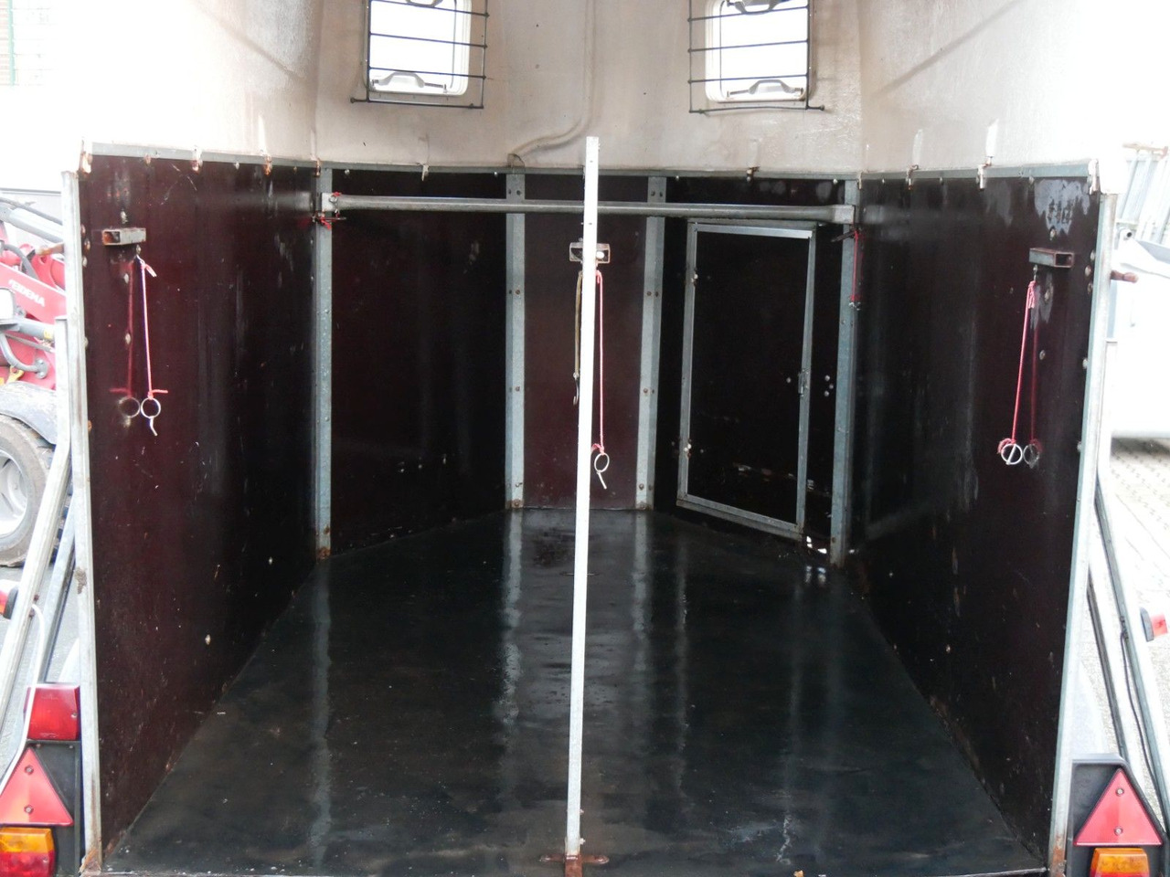 Holz Poly 2 Pferde - 牲畜运输拖车:图3 Holz Poly 2 Pferde - 牲畜运输拖车:图3