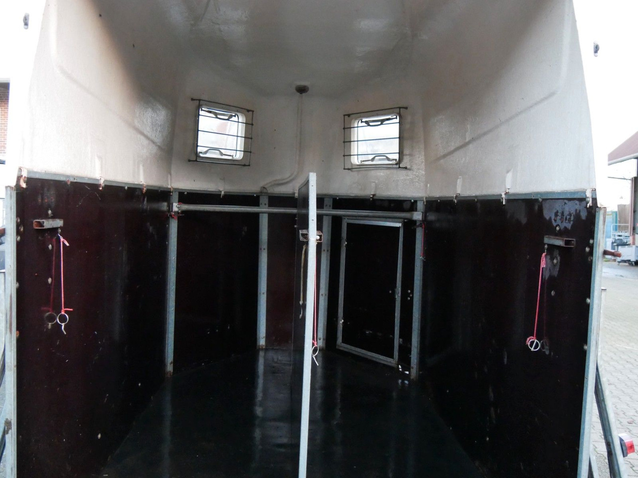 Holz Poly 2 Pferde - 牲畜运输拖车:图5 Holz Poly 2 Pferde - 牲畜运输拖车:图5