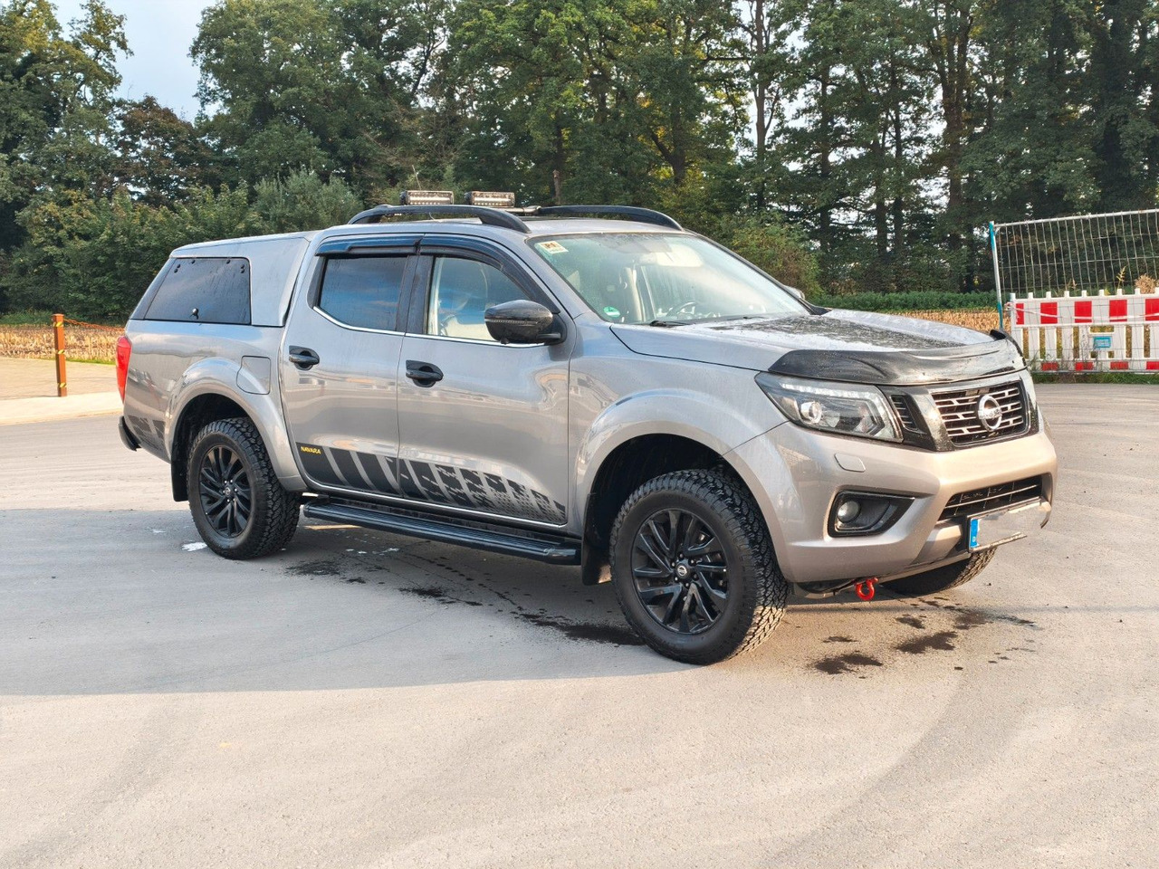 Nissan Navara NP300 N-Guard Double Cab 4x4 - 越野车:图3 Nissan Navara NP300 N-Guard Double Cab 4x4 - 越野车:图3