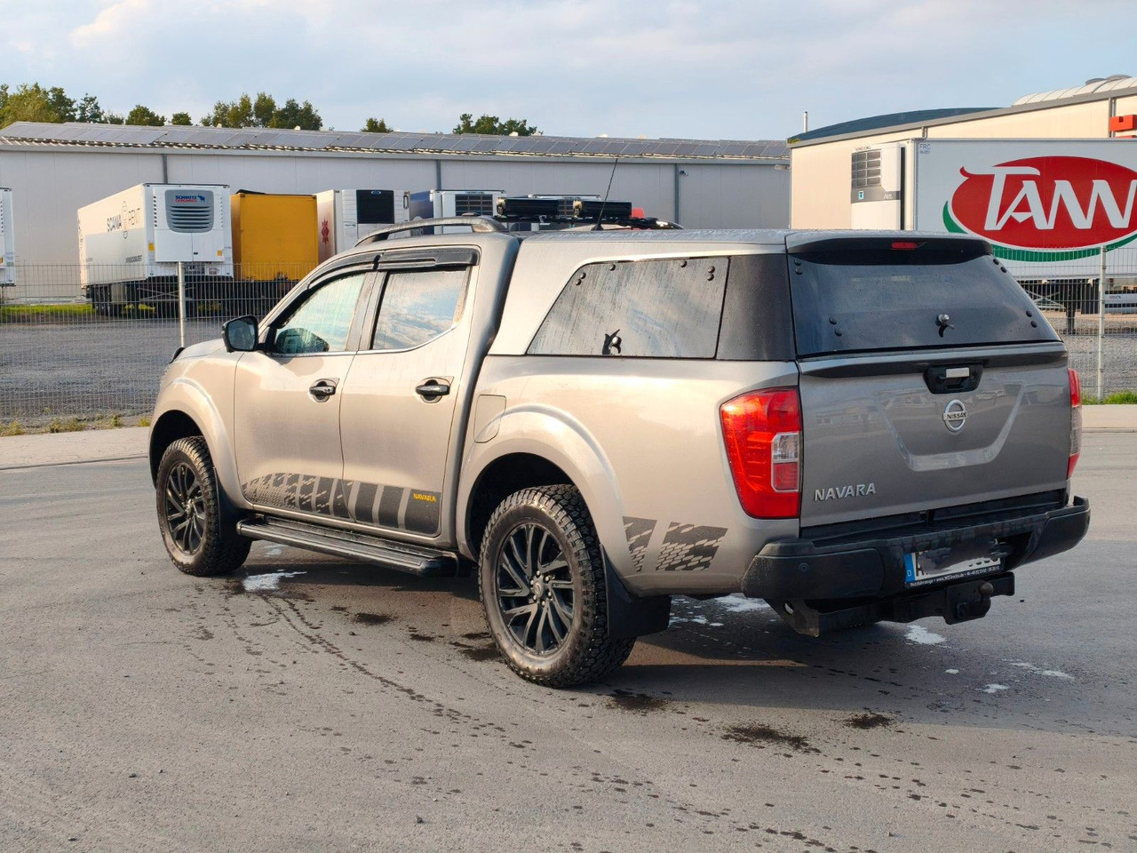 Nissan Navara NP300 N-Guard Double Cab 4x4 - 越野车:图5 Nissan Navara NP300 N-Guard Double Cab 4x4 - 越野车:图5