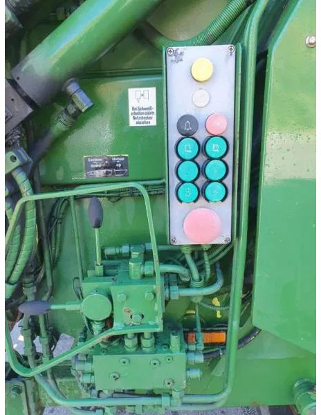 新的 垃圾车 Iveco 260S 42 WAAGE 5 m³ Zöller Medium XXL 24 Umleerer:图12 新的 垃圾车 Iveco 260S 42 WAAGE 5 m³ Zöller Medium XXL 24 Umleerer:图12