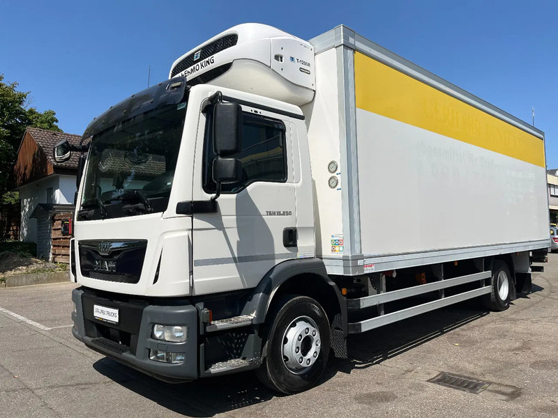 MAN TGM 15.250 *Bi-/Multitemp*Tiefkühlfahrzeug*POLARUS-Tiefkühlkoffer*MBB-C 2000 S LBW* - 冷藏车:图1 MAN TGM 15.250 *Bi-/Multitemp*Tiefkühlfahrzeug*POLARUS-Tiefkühlkoffer*MBB-C 2000 S LBW* - 冷藏车:图1