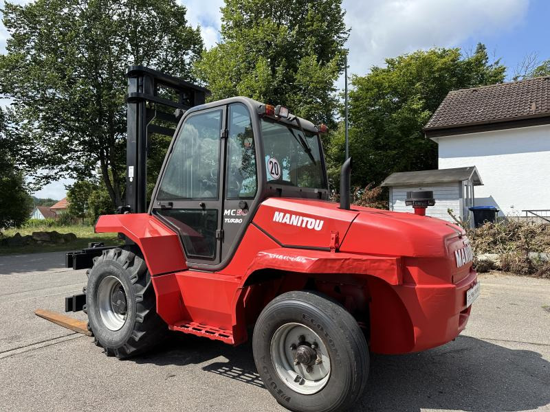Manitou MC 50 Turbo 5 to Geländestapler Seitenschieb Kabin MC 50 Turbo 5 to Geländestapler Seitenschieb Kabine - 叉车:图3 Manitou MC 50 Turbo 5 to Geländestapler Seitenschieb Kabin MC 50 Turbo 5 to Geländestapler Seitenschieb Kabine - 叉车:图3