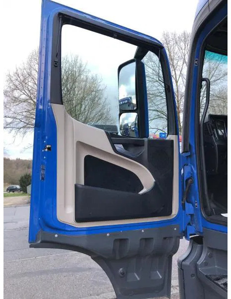 牵引车 Mercedes-Benz Actros 1845 LS LOW MEGA Streamspace Intarder:图13 牵引车 Mercedes-Benz Actros 1845 LS LOW MEGA Streamspace Intarder:图13