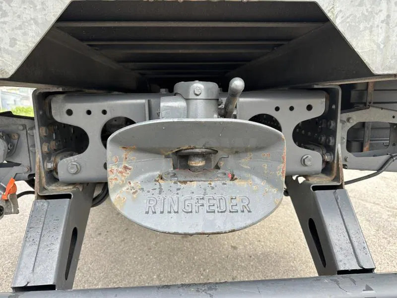 侧帘卡车 Mercedes-Benz Antos 1827 L Pr/Plane Rungentaschen E6：图7