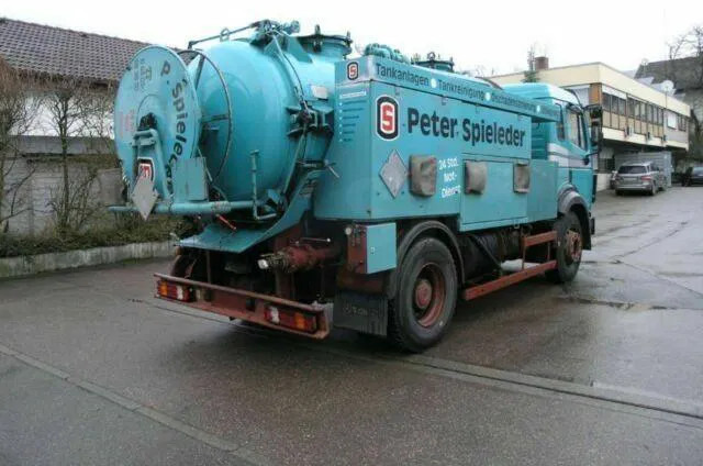 Mercedes-Benz SK 1824 ASSMANN SAUG SPÜL A3 TANK KOMBIFZ - 高压清洗机:图4 Mercedes-Benz SK 1824 ASSMANN SAUG SPÜL A3 TANK KOMBIFZ - 高压清洗机:图4