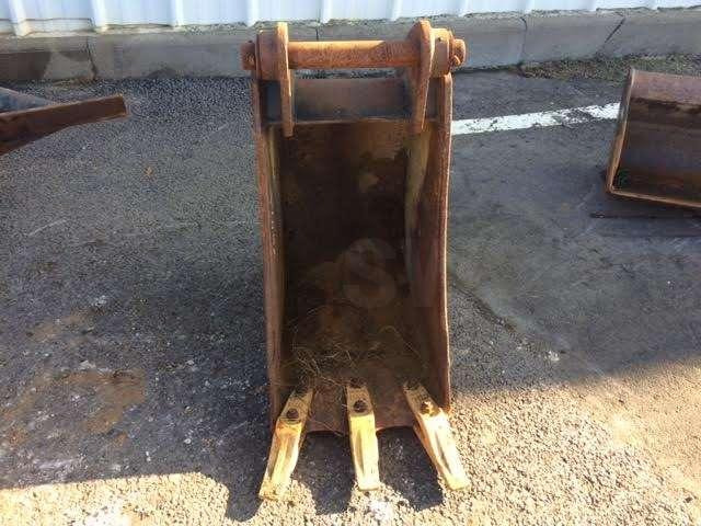 CATERPILLAR 415mm - Type Tractopelle - 挖掘机铲斗:图3 CATERPILLAR 415mm - Type Tractopelle - 挖掘机铲斗:图3