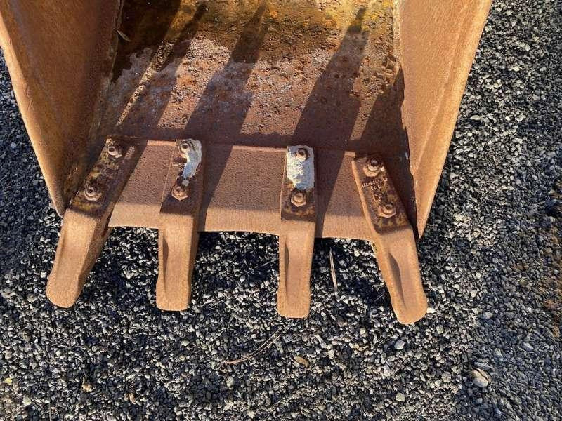 CATERPILLAR 570mm - type tractopelle - 挖掘机铲斗:图2 CATERPILLAR 570mm - type tractopelle - 挖掘机铲斗:图2