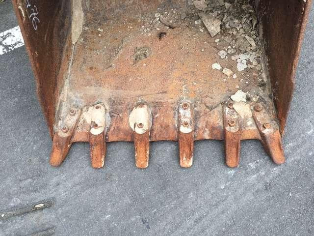 CATERPILLAR 880mm - 挖掘机铲斗:图5 CATERPILLAR 880mm - 挖掘机铲斗:图5