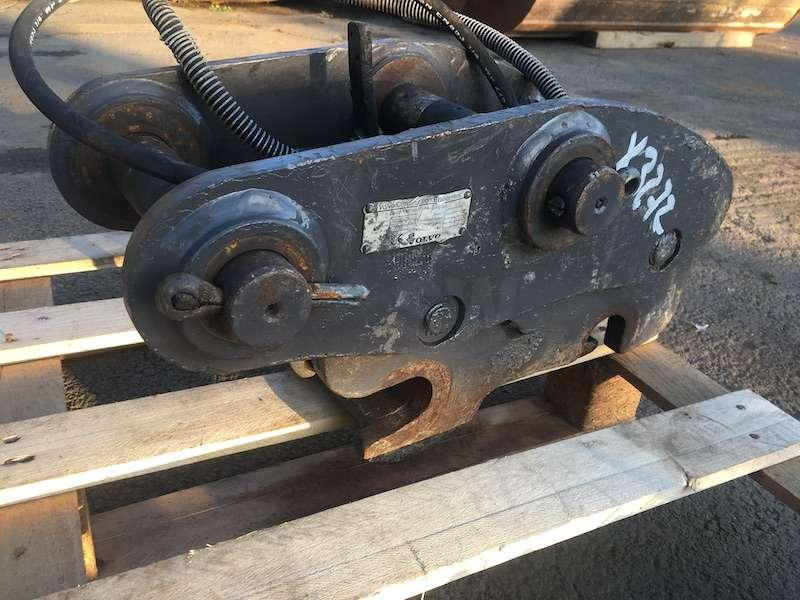 VOLVO Coupleur Hydraulique VOLVO montage origine ECR50 - 快速耦合器 适用于 建筑机械:图5 VOLVO Coupleur Hydraulique VOLVO montage origine ECR50 - 快速耦合器 适用于 建筑机械:图5