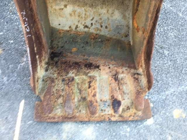 VOLVO EC 35 - Axes 40mm - 560mm - 挖掘机铲斗:图3 VOLVO EC 35 - Axes 40mm - 560mm - 挖掘机铲斗:图3