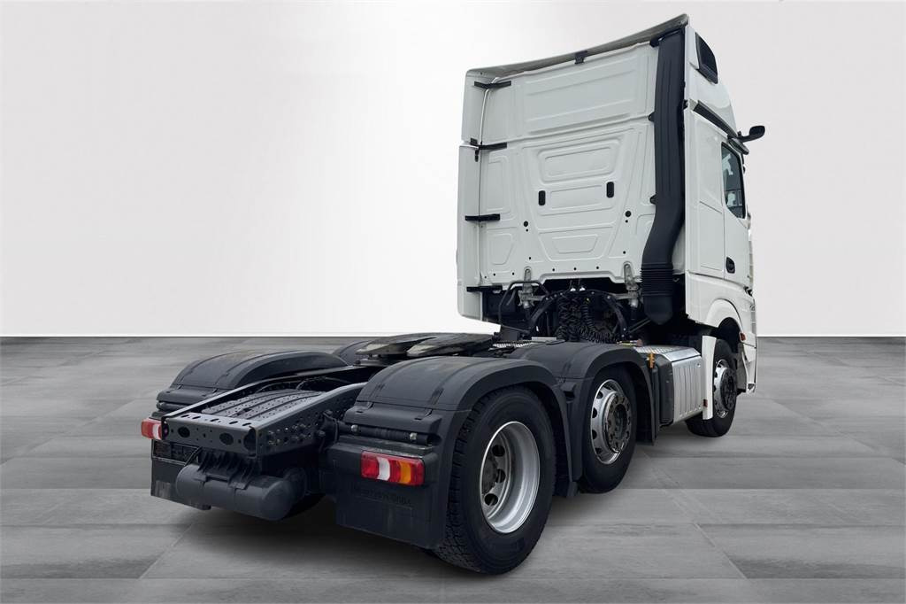 Mercedes-Benz ACTROS ACTROS 2551LS 6x2/4 Väliteli - 牵引车:图4 Mercedes-Benz ACTROS ACTROS 2551LS 6x2/4 Väliteli - 牵引车:图4