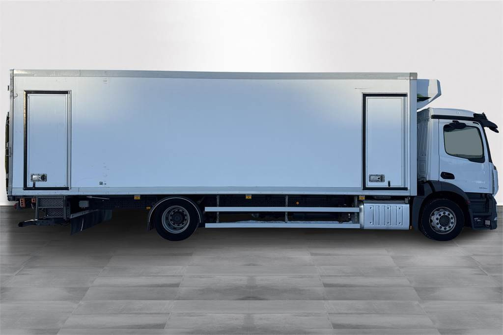Mercedes-Benz Actros 1830L 5 SM FRC 2-lämpö(atp10/2025) - 等温卡车:图4 Mercedes-Benz Actros 1830L 5 SM FRC 2-lämpö(atp10/2025) - 等温卡车:图4