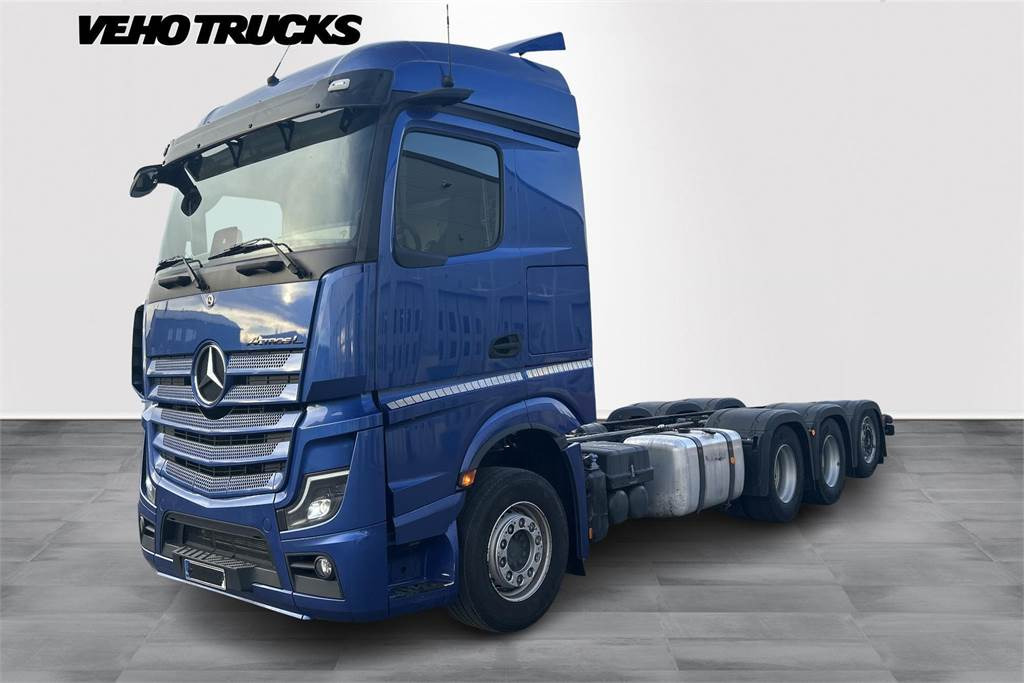 Mercedes-Benz Actros 3563 - 驾驶室底盘卡车:图1 Mercedes-Benz Actros 3563 - 驾驶室底盘卡车:图1