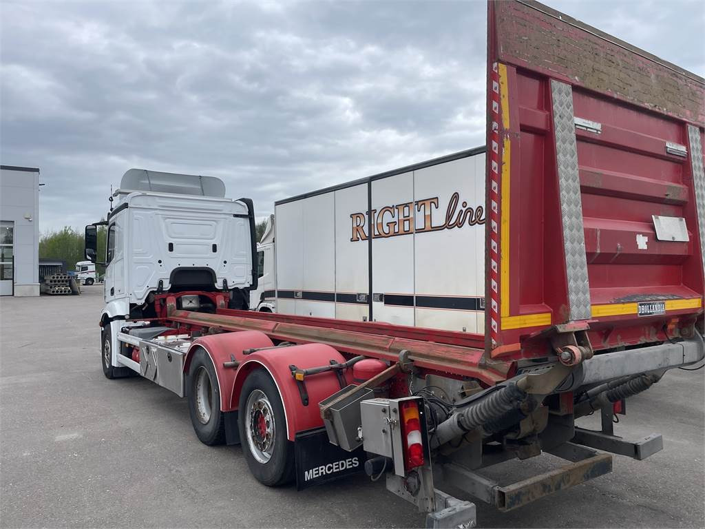 Mercedes-Benz Actros L - 其他机械:图4 Mercedes-Benz Actros L - 其他机械:图4