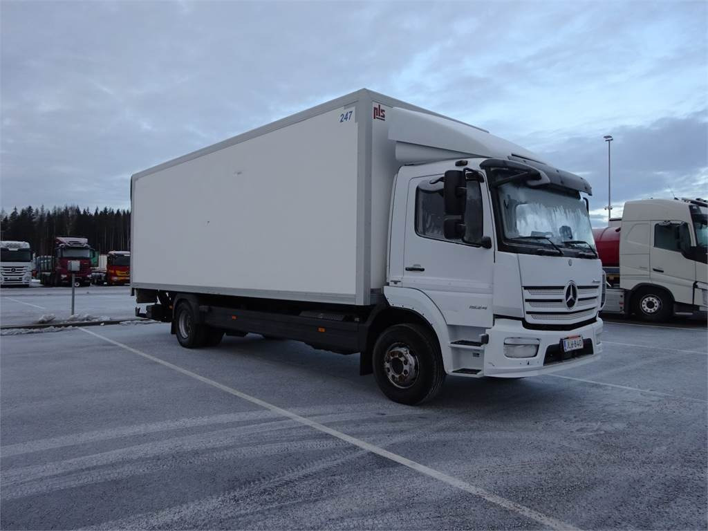 Mercedes-Benz Atego 1524L KSA-kori + PL - 厢式卡车:图3 Mercedes-Benz Atego 1524L KSA-kori + PL - 厢式卡车:图3
