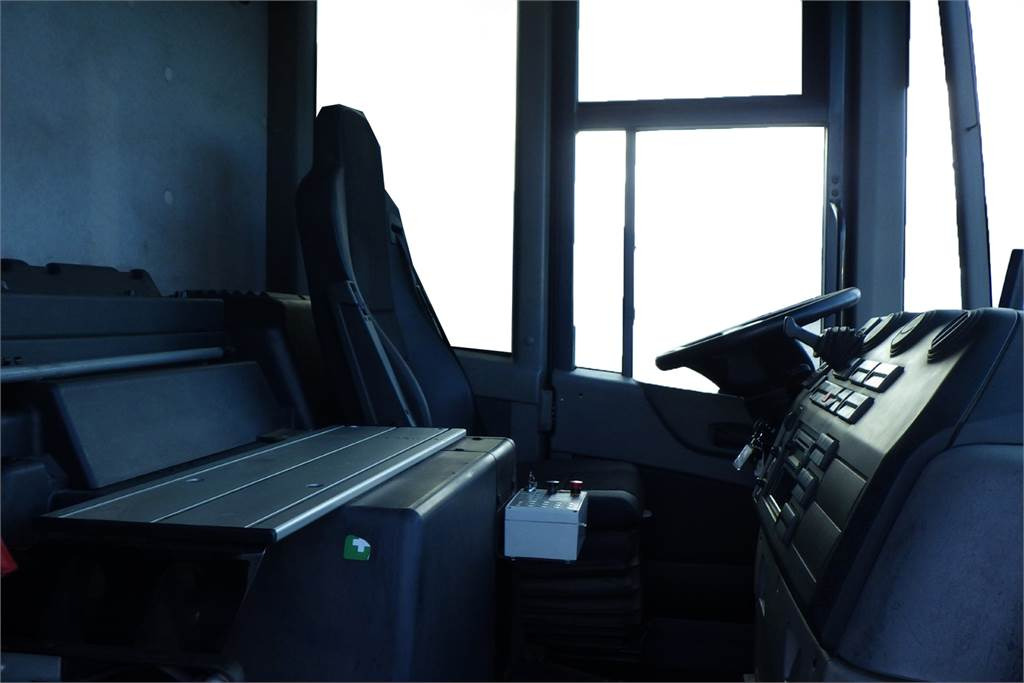 垃圾车 Mercedes-Benz ECONIC 2635 L ENA Norba RL-300 22H25：图14