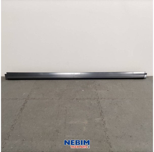 Volvo Volvo - 21495267 - Bumperspoiler FH4 / FM4 midden - 备件 适用于 卡车:图1 Volvo Volvo - 21495267 - Bumperspoiler FH4 / FM4 midden - 备件 适用于 卡车:图1