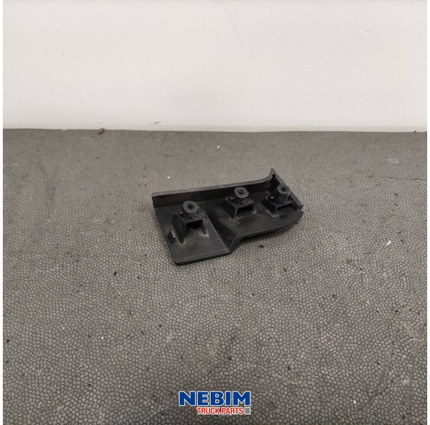 Volvo Volvo - 82453926 - Inzetstuk rechts - 备件 适用于 卡车:图2 Volvo Volvo - 82453926 - Inzetstuk rechts - 备件 适用于 卡车:图2