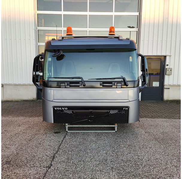 Volvo Volvo - 85135362 - Cabine FH4 CABH175 - 备件 适用于 卡车:图2 Volvo Volvo - 85135362 - Cabine FH4 CABH175 - 备件 适用于 卡车:图2