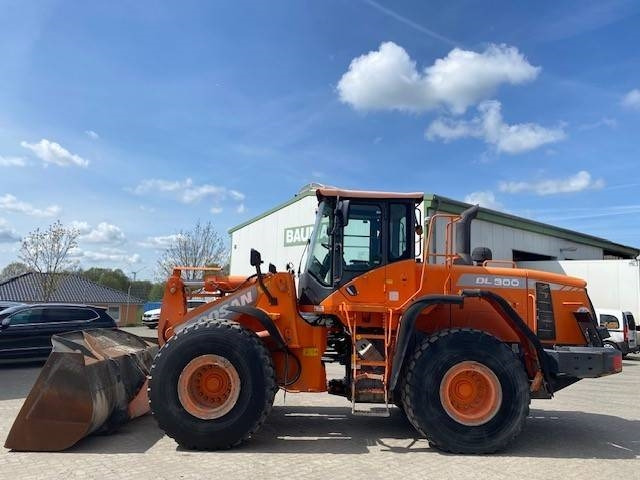 Doosan DL 300-3 (12005349) - 轮式装载机:图2 Doosan DL 300-3 (12005349) - 轮式装载机:图2