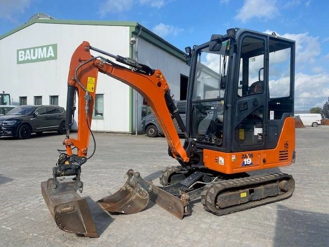Hitachi ZX 19-6 CR MIETE / RENTAL (12005522) - 小型挖掘机:图2 Hitachi ZX 19-6 CR MIETE / RENTAL (12005522) - 小型挖掘机:图2