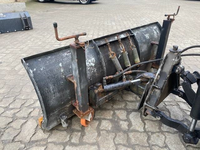 紧凑型拖拉机 Iseki TM 3267 AHL K (12005269):图14 紧凑型拖拉机 Iseki TM 3267 AHL K (12005269):图14