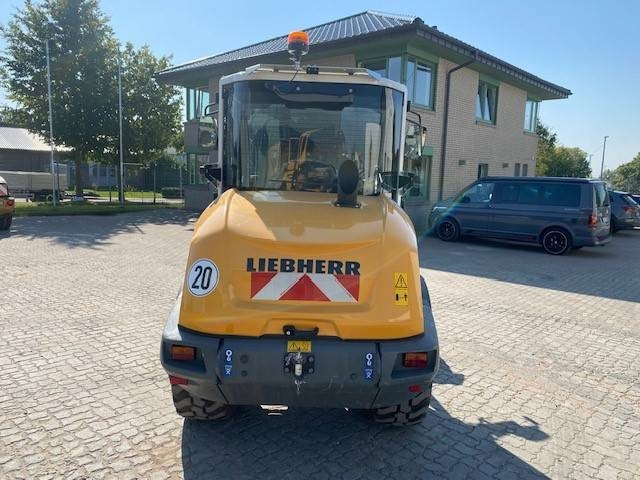 Liebherr L 504 C MIETE / RENTAL (12001791) - 轮式装载机:图3 Liebherr L 504 C MIETE / RENTAL (12001791) - 轮式装载机:图3