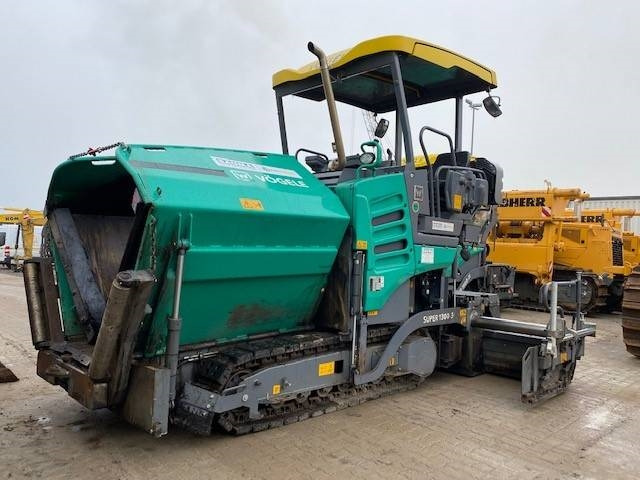 Vögele S 1300-3i MIETE / RENTAL (12001899) - 沥青铺路机:图1 Vögele S 1300-3i MIETE / RENTAL (12001899) - 沥青铺路机:图1