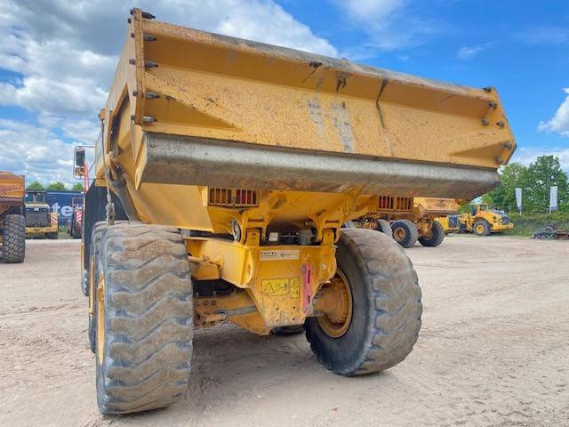 Volvo A 25 G MIETE / RENTAL (12001029) - 铰接式自卸车:图4 Volvo A 25 G MIETE / RENTAL (12001029) - 铰接式自卸车:图4