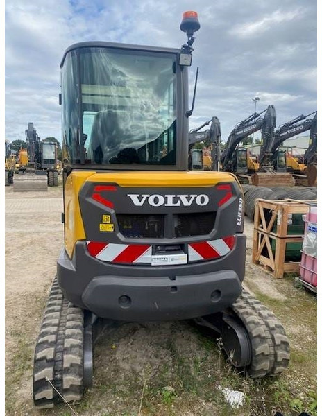 Volvo ECR 35 D MIETE / RENTAL (12001934) - 小型挖掘机:图3 Volvo ECR 35 D MIETE / RENTAL (12001934) - 小型挖掘机:图3