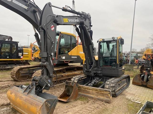 Volvo ECR 88 D X1+X3, VAH MIETE / RENTAL (12002080) - 小型挖掘机:图1 Volvo ECR 88 D X1+X3, VAH MIETE / RENTAL (12002080) - 小型挖掘机:图1