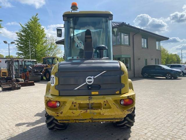 Volvo L 35 G MIETE / RENTAL (12002209) - 轮式装载机:图3 Volvo L 35 G MIETE / RENTAL (12002209) - 轮式装载机:图3
