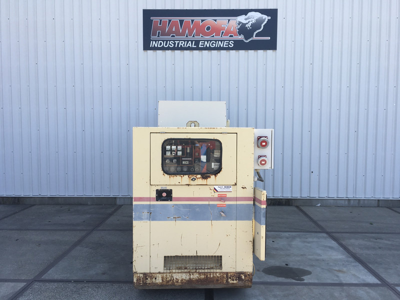 Cummins 6C8.3 GENERATOR 180KVA USED - 发电机组:图3 Cummins 6C8.3 GENERATOR 180KVA USED - 发电机组:图3