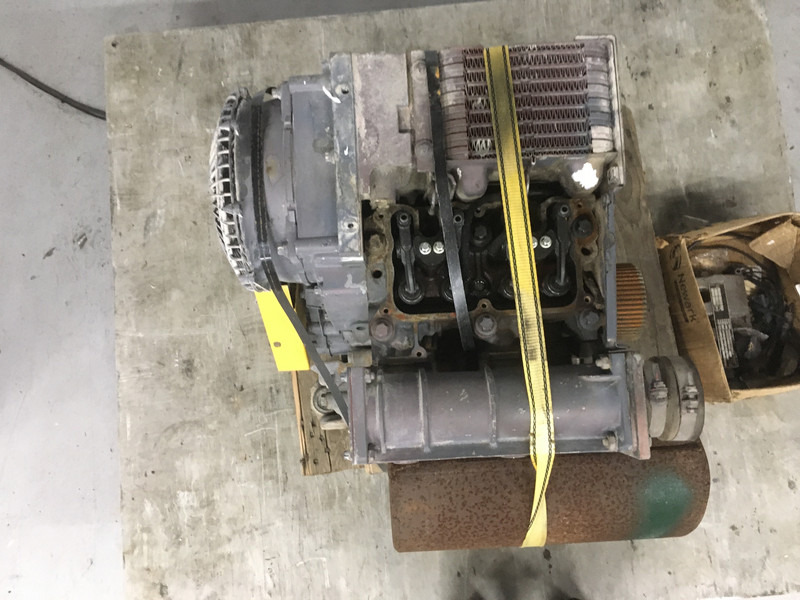 Deutz F2L1011F FOR PARTS - 建筑机械:图5 Deutz F2L1011F FOR PARTS - 建筑机械:图5