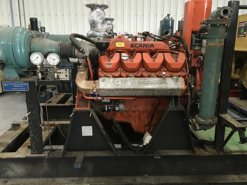 Scania DS14.57 USED - 建筑机械:图2 Scania DS14.57 USED - 建筑机械:图2