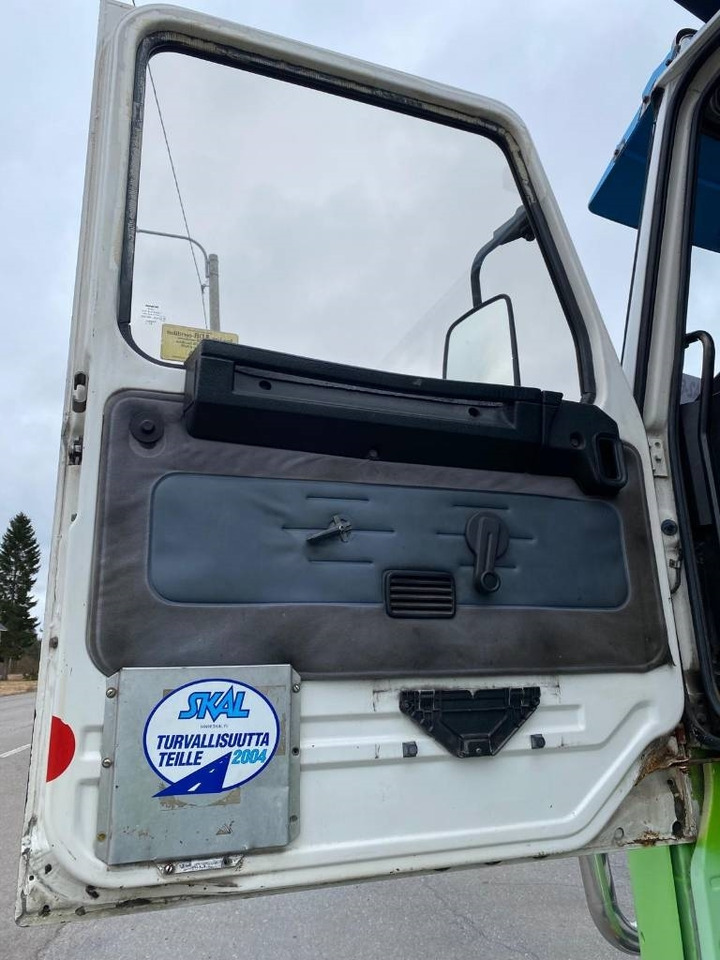 驾驶室底盘卡车 Scania R 142:图12 驾驶室底盘卡车 Scania R 142:图12