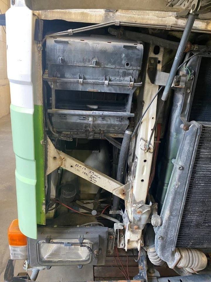 驾驶室底盘卡车 Scania R 142:图15 驾驶室底盘卡车 Scania R 142:图15