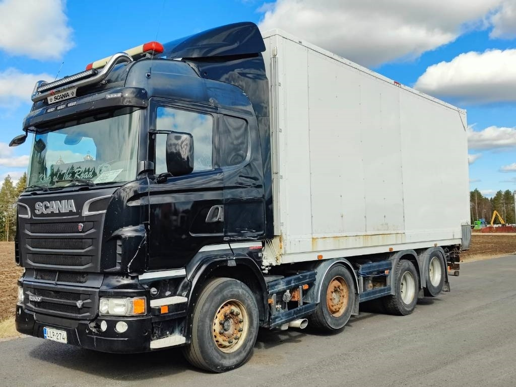 Scania R 500 8x2 4700 - 厢式卡车:图1 Scania R 500 8x2 4700 - 厢式卡车:图1