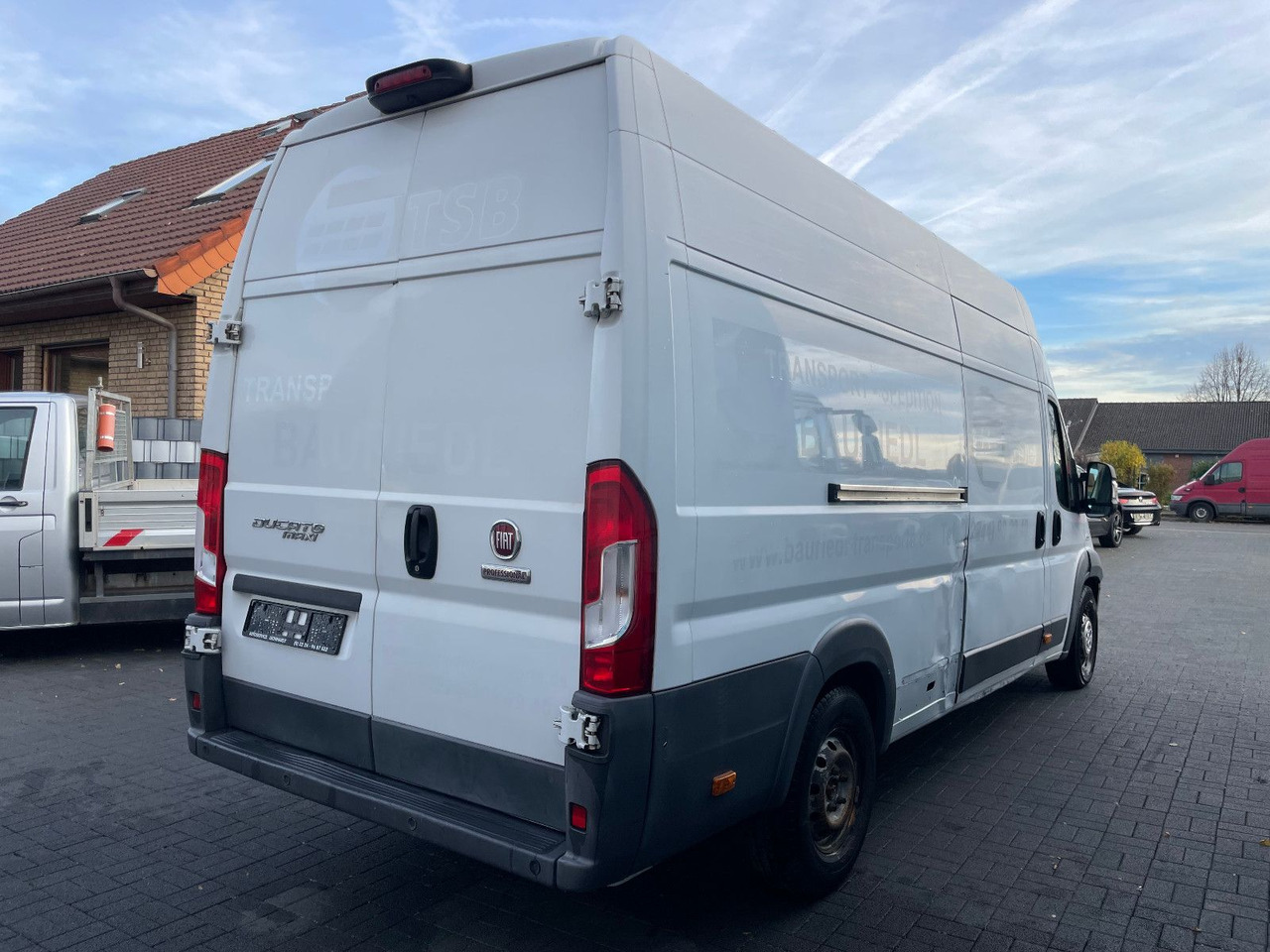 Fiat Ducato 3.0 Maxi 35-180 Power L5H3 - 无侧窗厢式货车:图4 Fiat Ducato 3.0 Maxi 35-180 Power L5H3 - 无侧窗厢式货车:图4