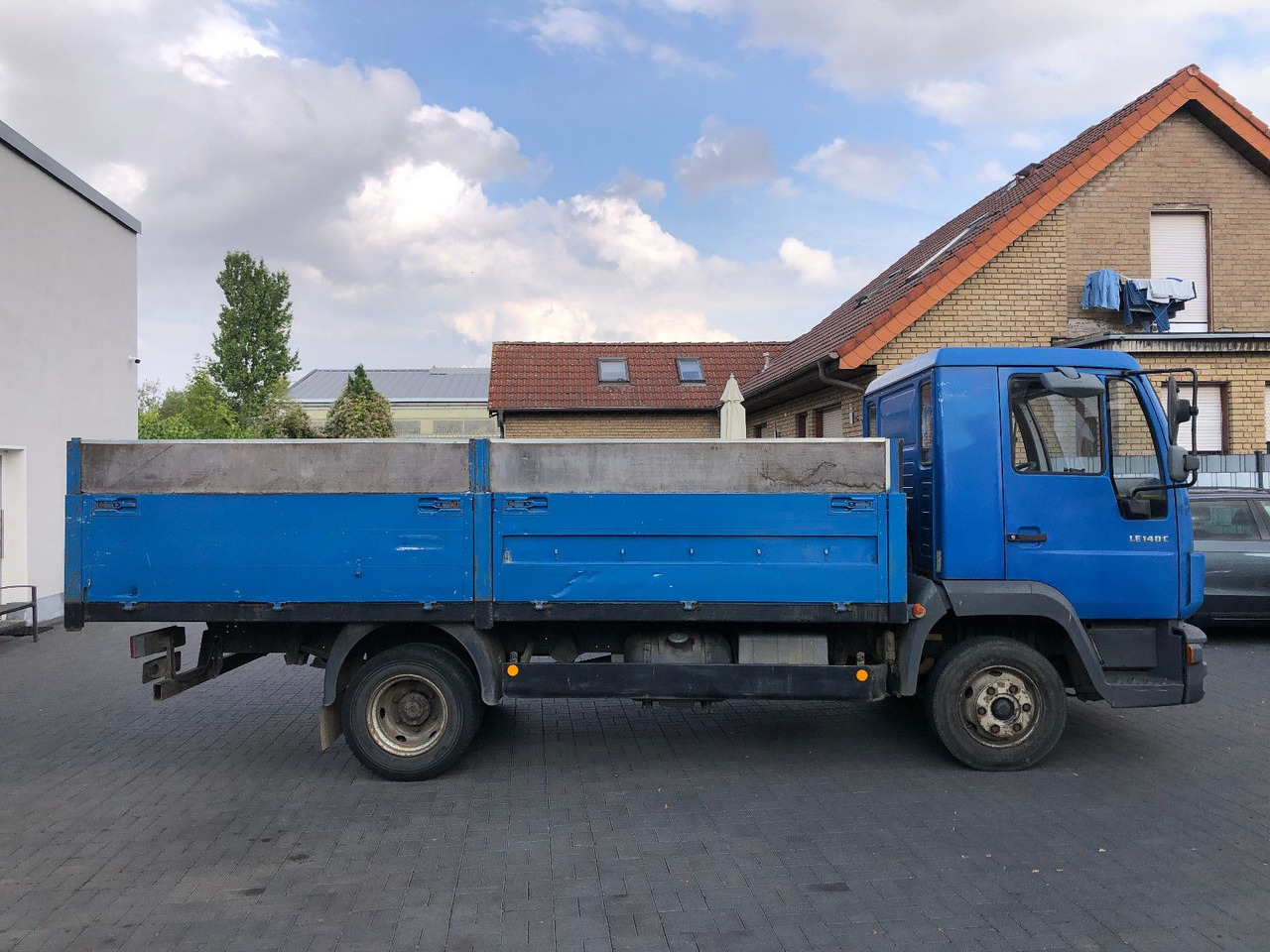 MAN LE 140 C Klima, Tempomat, TÜV 11-2025 - 平板货车:图5 MAN LE 140 C Klima, Tempomat, TÜV 11-2025 - 平板货车:图5