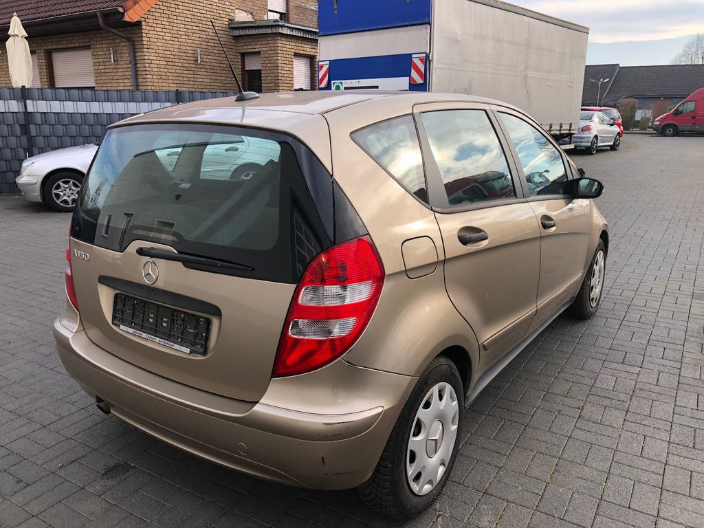 Mercedes-Benz A 150 A -Klasse A 150 - 汽车:图2 Mercedes-Benz A 150 A -Klasse A 150 - 汽车:图2