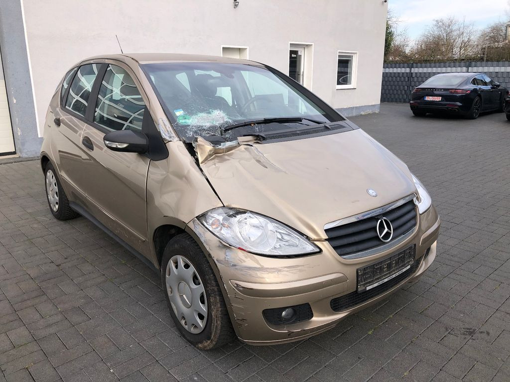 Mercedes-Benz A 150 A -Klasse A 150 - 汽车:图1 Mercedes-Benz A 150 A -Klasse A 150 - 汽车:图1