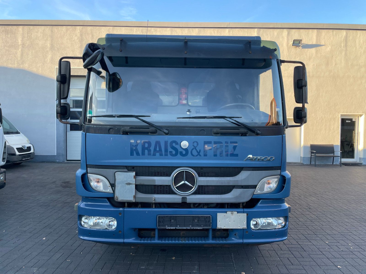 Mercedes-Benz Atego 2 6-Zyl. 4x2 1224 Klima, Radstand: 3.56m. - 厢式卡车:图3 Mercedes-Benz Atego 2 6-Zyl. 4x2 1224 Klima, Radstand: 3.56m. - 厢式卡车:图3