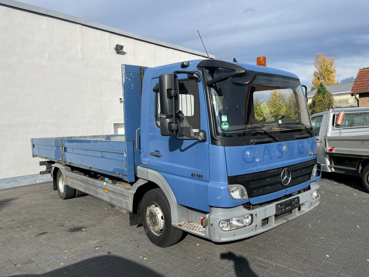 Mercedes-Benz Atego 818 Pritsche Euro 5 - 平板货车:图1 Mercedes-Benz Atego 818 Pritsche Euro 5 - 平板货车:图1